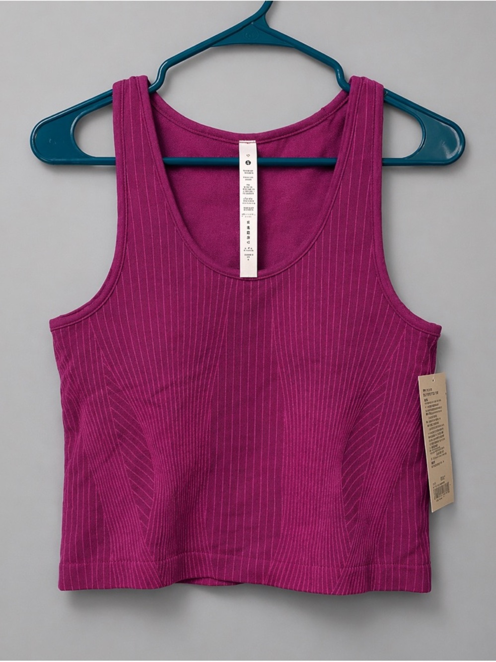 Lululemon Ebb to Street Crop tank